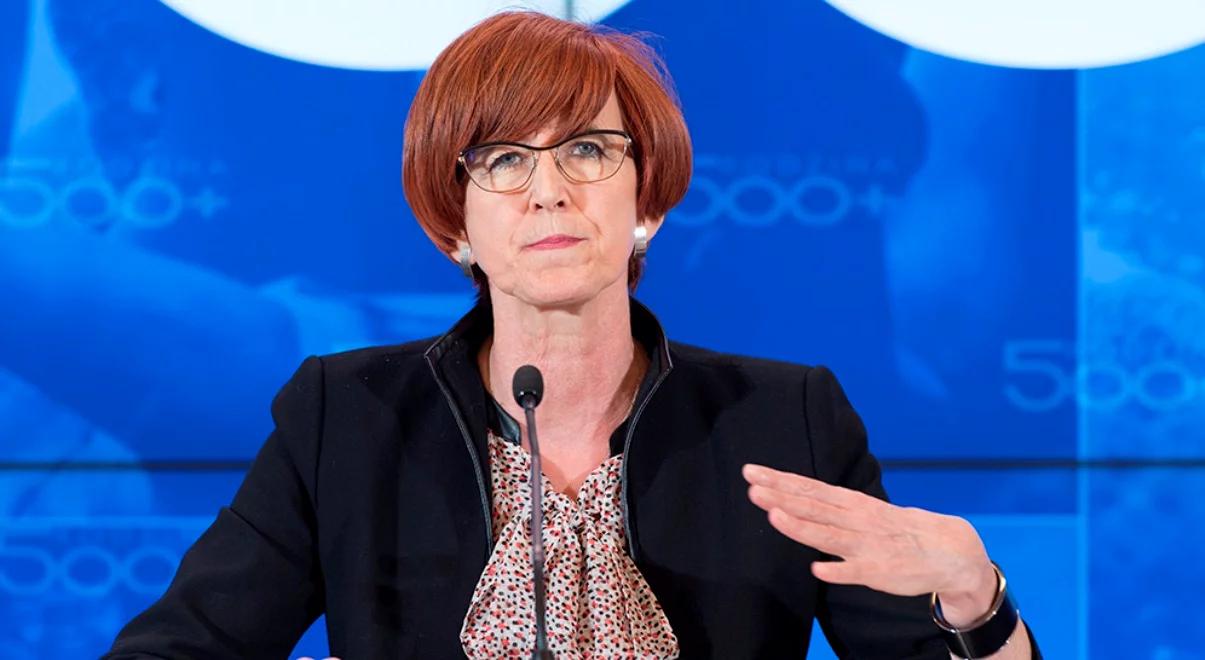 Elżbieta Rafalska: nie będzie żadnych rewolucyjnych zmian w kodeksie pracy
