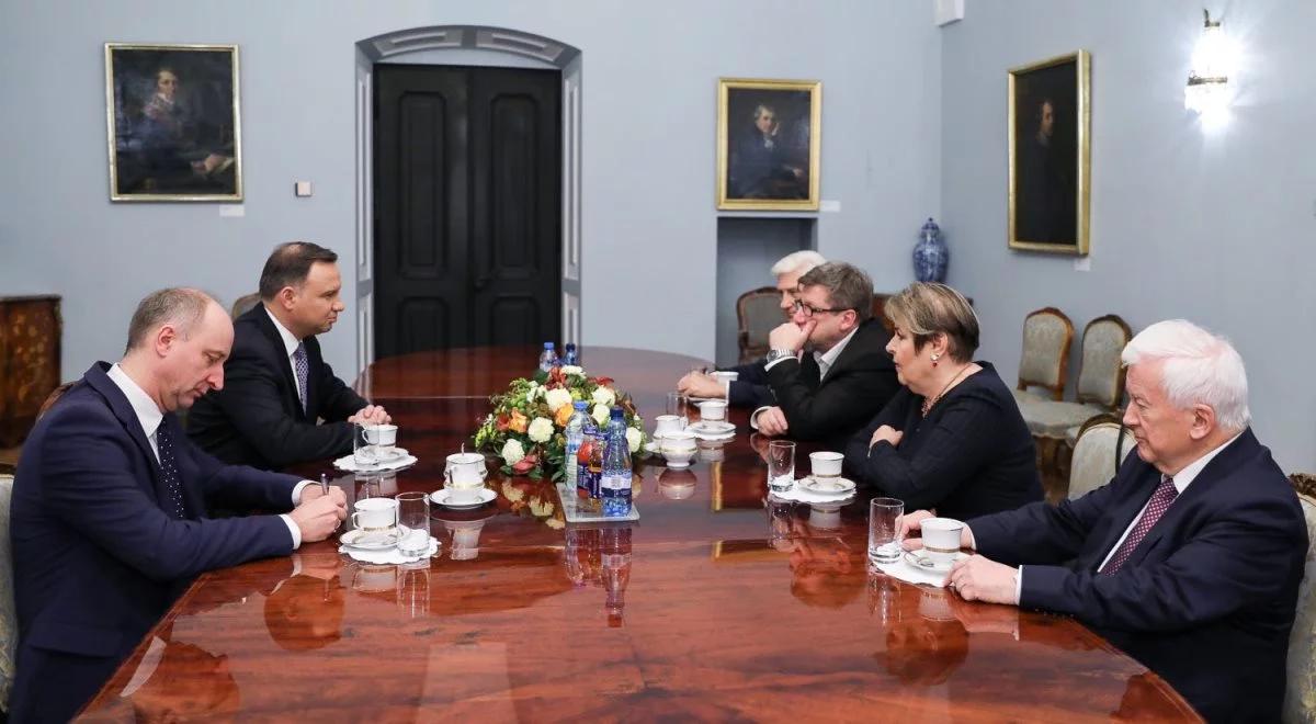Prezydent spotkał się z członkami Krajowej Rady Radiofonii i Telewizji