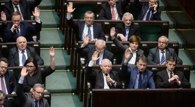 PIT: Kwota wolna od podatku nie będzie wyższa. Sejm odrzucił zmiany 