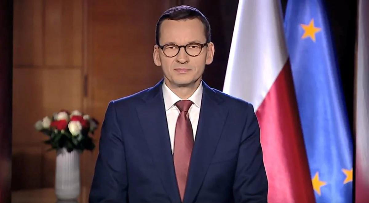 Premier: dla wszystkich starczy miejsca pod biało-czerwoną flagą