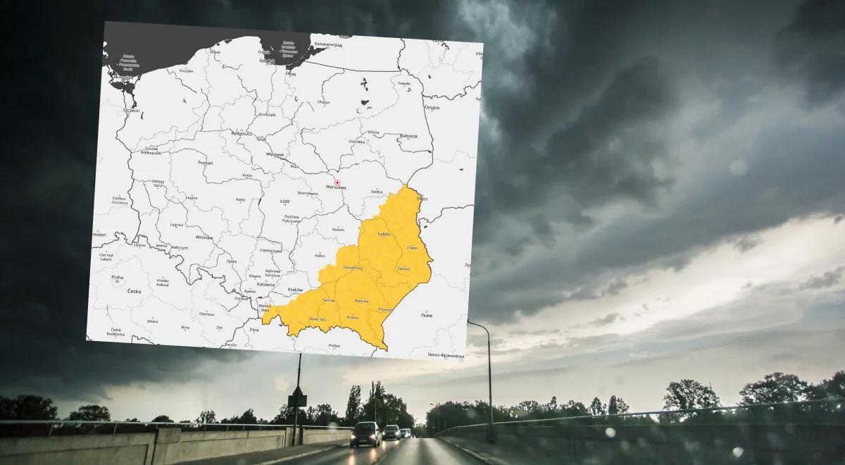 Burze z gradem i porywisty wiatr. IMGW wydał alerty dla pięciu województw