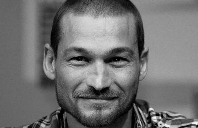 Zmarł aktor Andy Whitfield, serialowy "Spartakus"