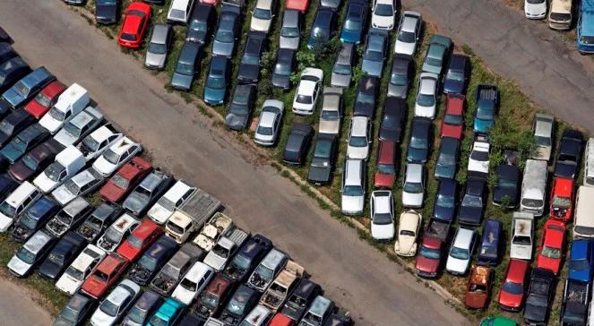 W tym roku kupców znajdzie 83 mln aut, jedna czwarta w Chinach