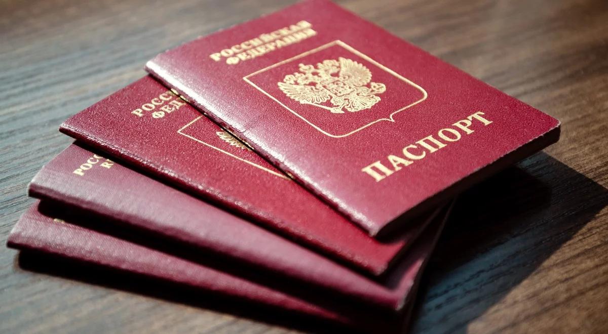 Rusyfikacja ludności na okupowanych terenach. Ukraińcy zmuszani do przyjęcia rosyjskiego obywatelstwa