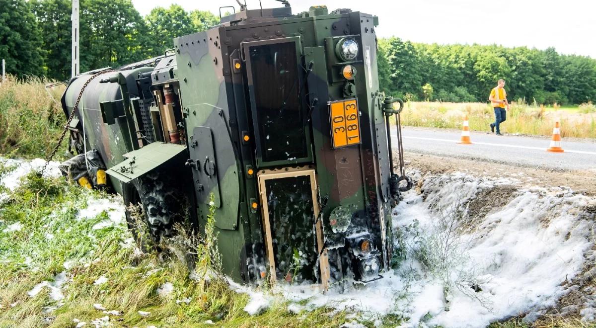 Wypadek amerykańskiej cysterny wojskowej pod Bydgoszczą. DK10 zablokowana do wieczora