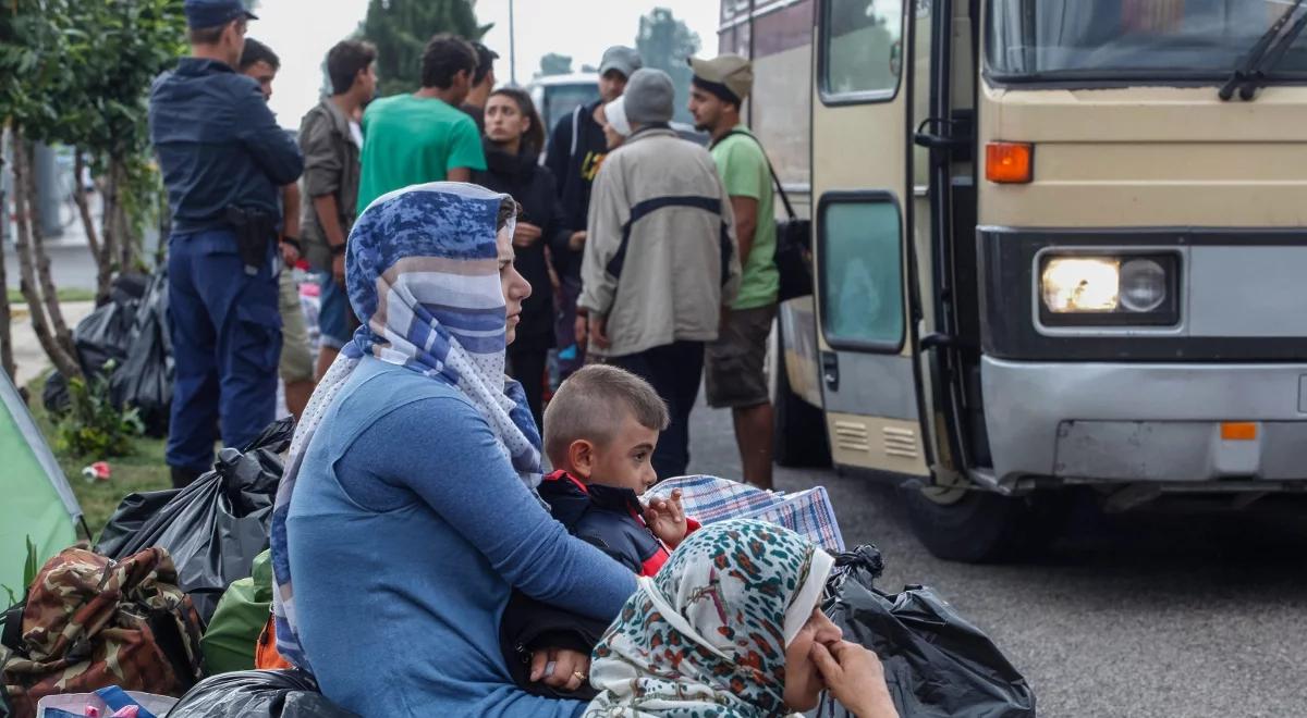 UNHCR: szlakiem turecko-greckim w 2016 przybędzie do UE 248 tys. migrantów