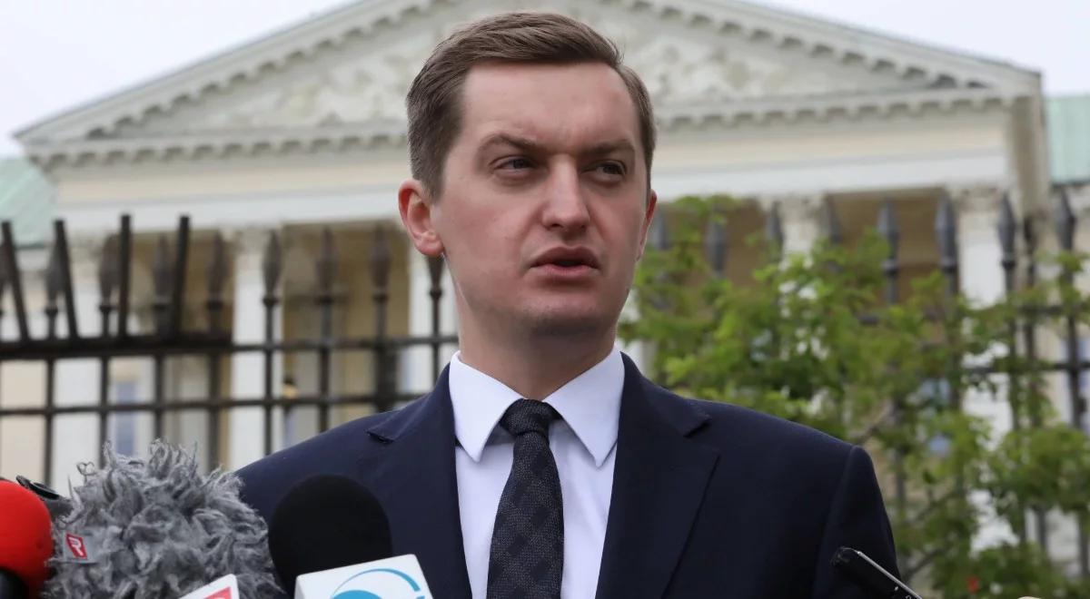 Reprywatyzacja w stolicy. Kaleta: Trzaskowski kontynuuje politykę Gronkiewicz-Waltz