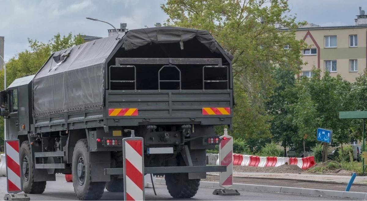 Wypadek wojskowej ciężarówki na Podlasiu. Żołnierze w szpitalu 