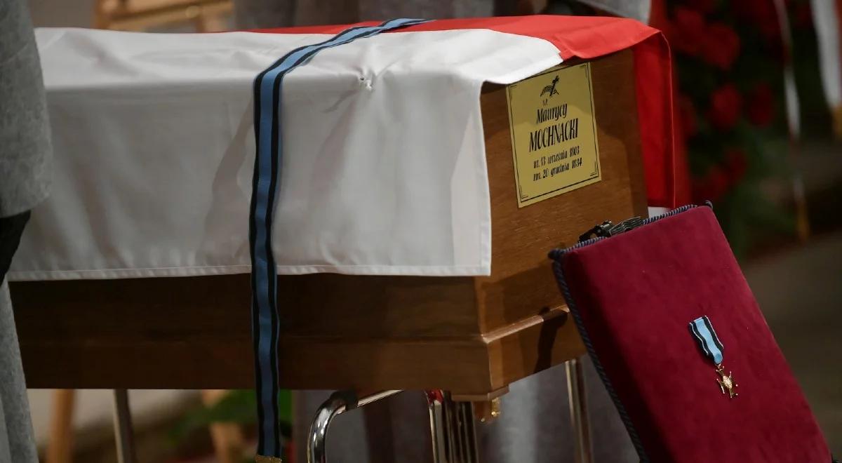 Pogrzeb Maurycego Mochnackiego. Prezydent: miał wizję Polski silnej, zbudowanej wokół poczucia wspólnoty