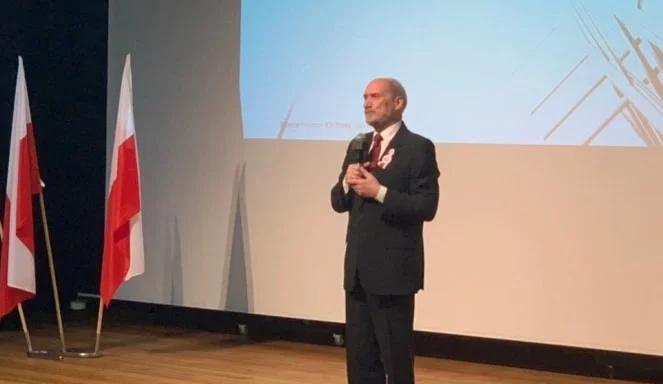 Antoni Macierewicz: Bartłomieja M. polecił mi ojciec Tadeusz Rydzyk