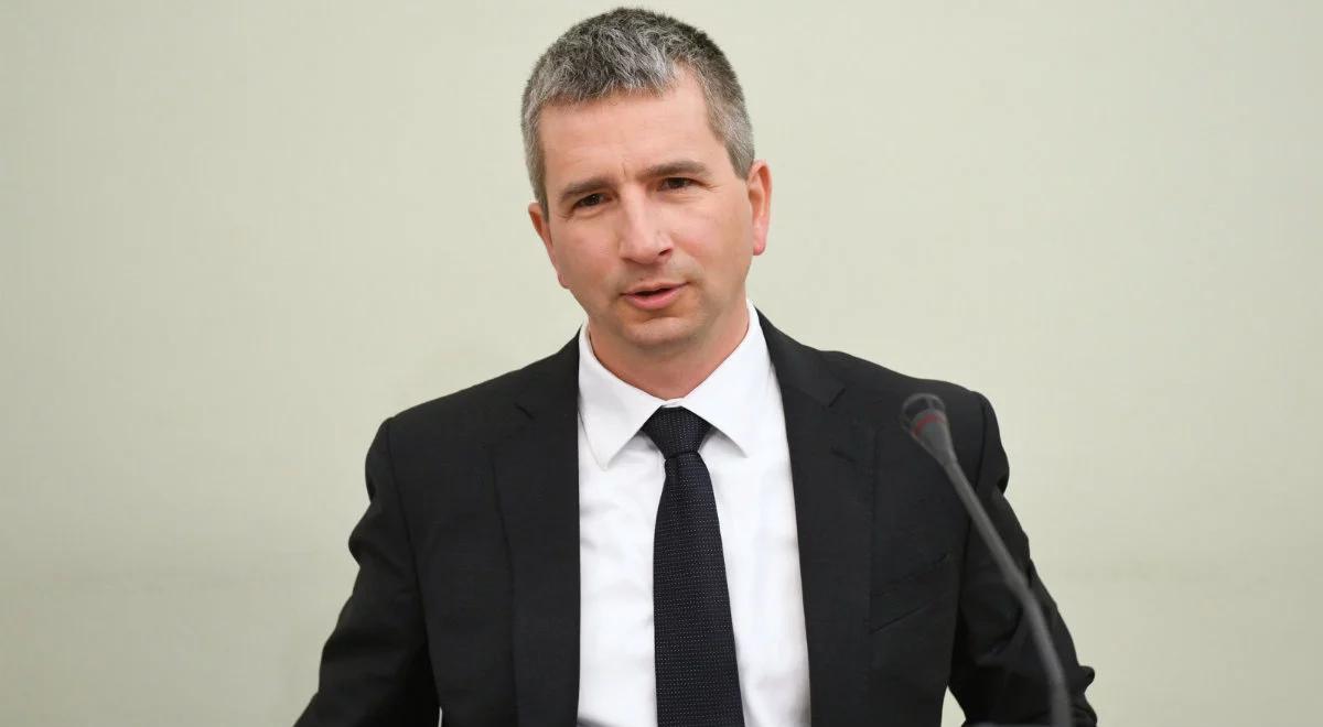 Mateusz Szczurek przed komisją ds. VAT: nie było klimatu do zmieniania prawa ad hoc