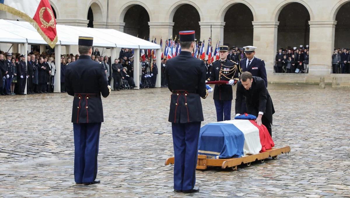 Zginął z rąk terrorysty. Francja pożegnała bohaterskiego żandarma