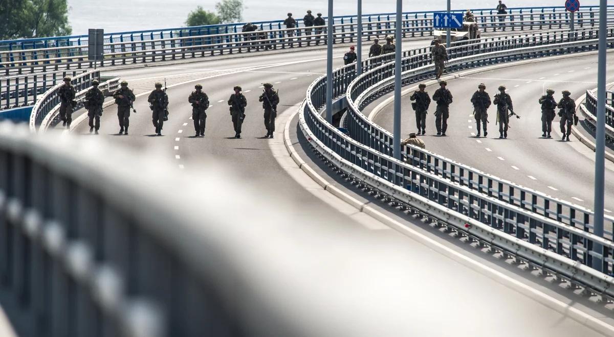 Anakonda-16: wojsko przygotowuje się do obrony kraju, nie tylko poligonów