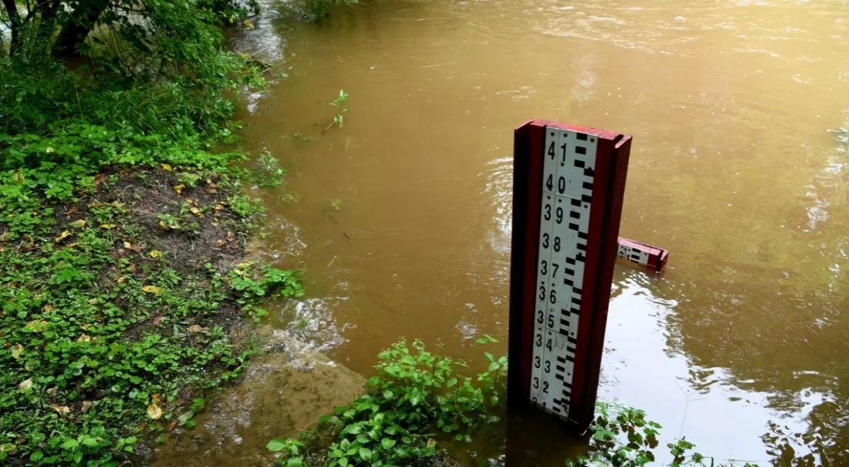 Uwaga! Gwałtownie wzrósł poziom wód w Zalewie Szczecińskim. IMGW ostrzega