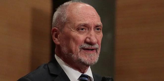 Co z publikacją raportu podkomisji smoleńskiej? Antoni Macierewicz wyjaśnia