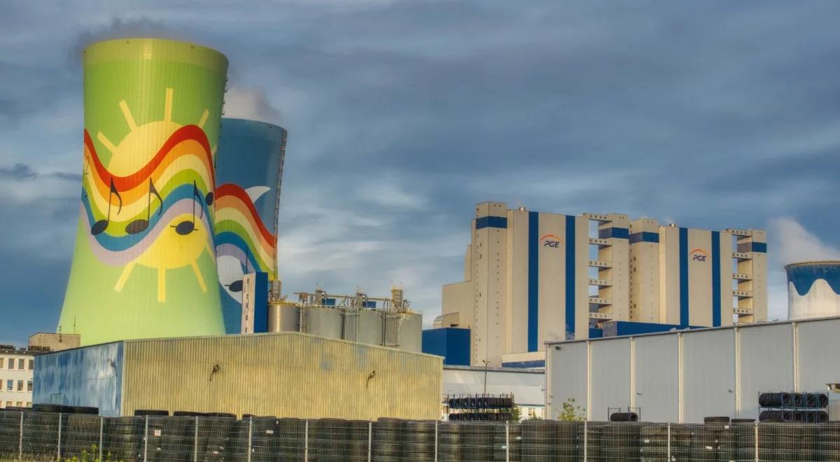 Wiceminister energii: decyzje o budowie elektrowni węglowych podejmowała PO