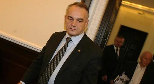 Rząd uderza w OFE: ZUS jest pewny