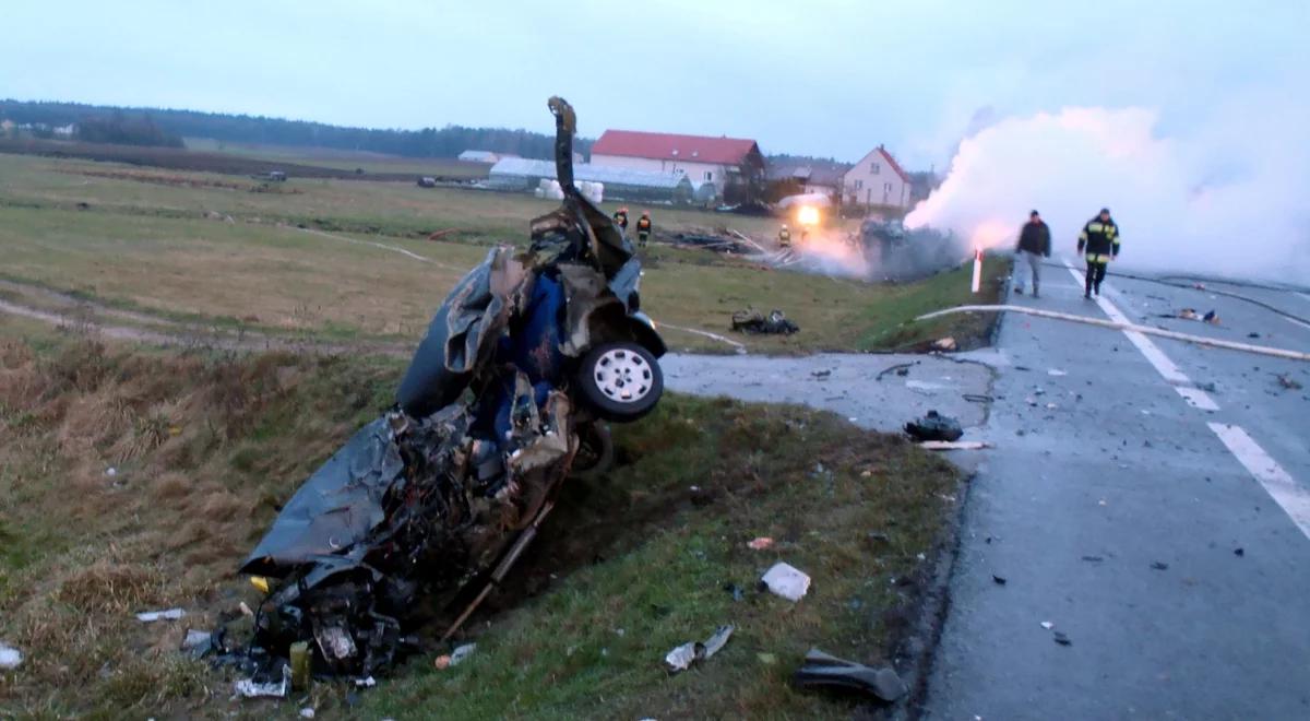 Święta na drogach: 16 osób zginęło, 246 rannych