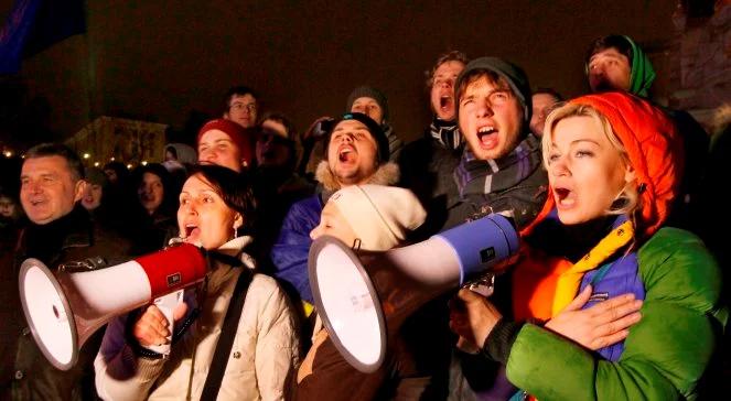 Kijów: nocna manifestacja poparcia dla umowy z UE