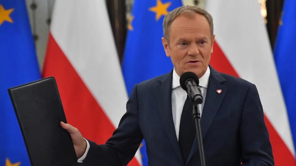 Tusk nie wspomina nic o programie. Zapowiada "koalicję zemsty": pierwszym krokiem będzie rozliczenie