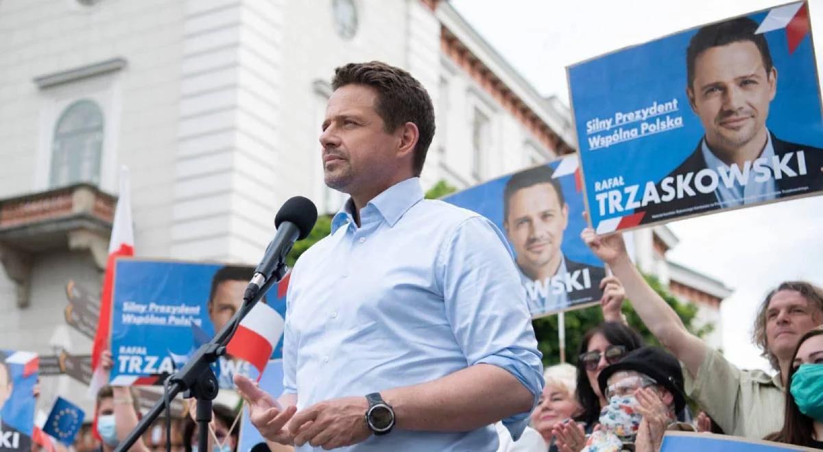 "Obecność bez odpowiedzialności za sprawy publiczne". Sebastian Gajewski o Rafale Trzaskowskim 