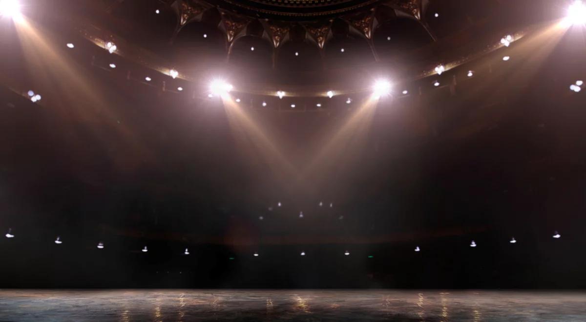 "Big Bang" teatralnie. Piotr Ratajczyk o spektaklu