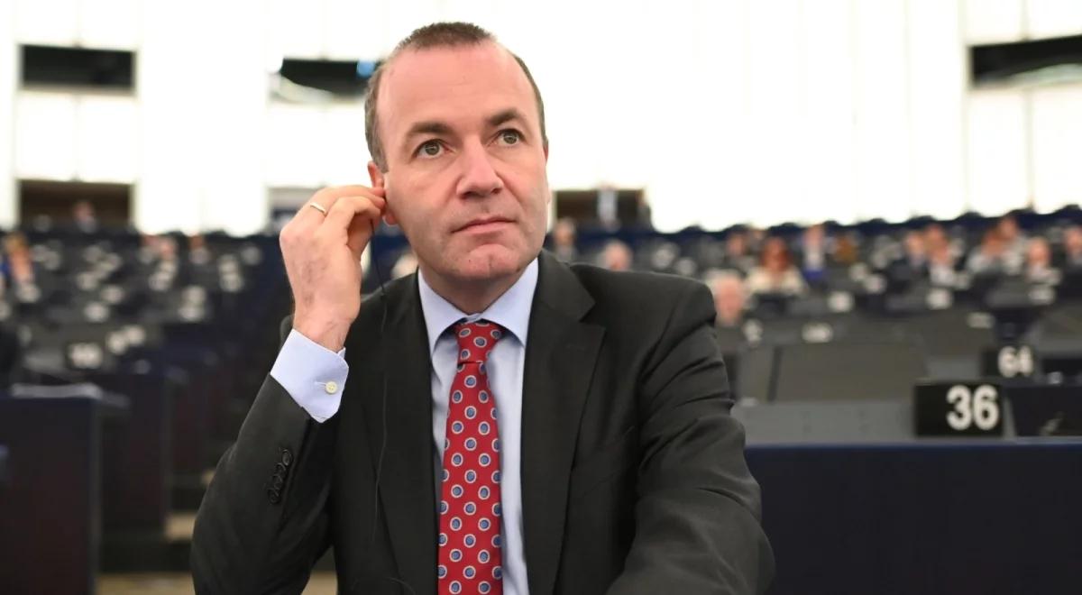 Kandydat na szefa KE chce zabrać dotacje z UE partiom eurosceptycznym
