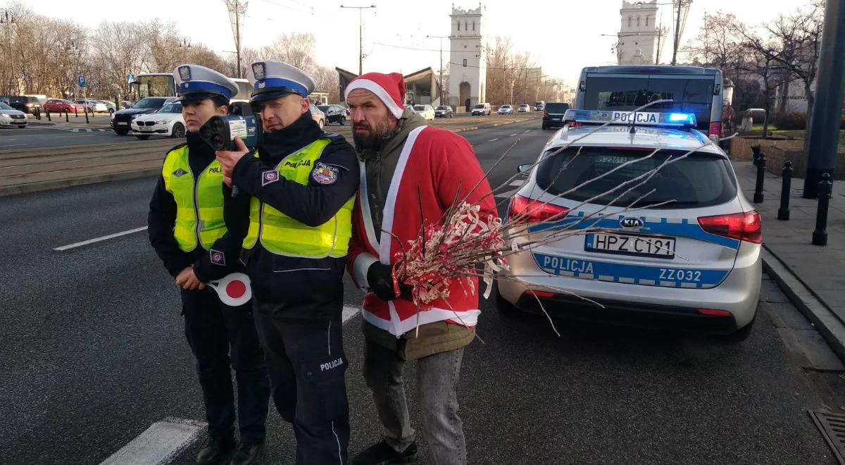 "Mikołajki z ruchem drogowym". Nietypowa akcja stołecznej policji