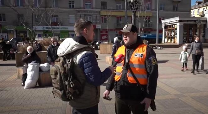 "Będę walczył za swój kraj do końca". Ukraińcy zapewniają, że się nie poddadzą