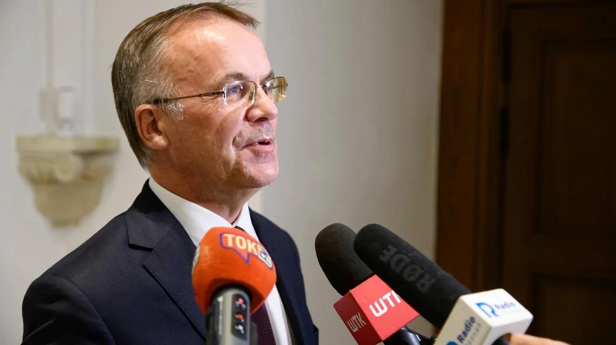 Resort kultury pomoże w odbudowie spalonego kościoła w Kasparusie. Przekaże 400 tys. złotych