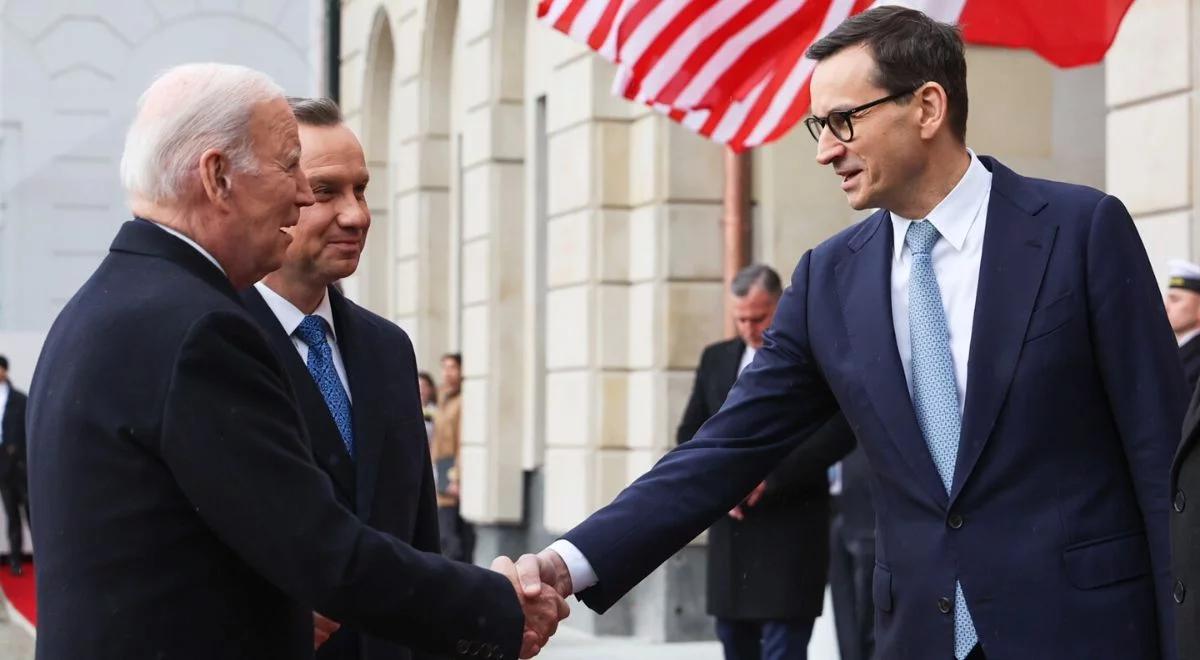 "Historyczny dzień dla Polski, Ukrainy, Europy i świata". Premier Morawiecki o wizycie Joe Bidena w Polsce