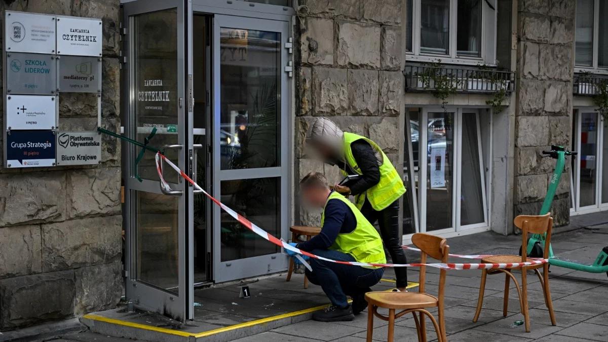 Zembaczyński donosi o ataku na biuro PO. "On należy do grupy prowokatorów"