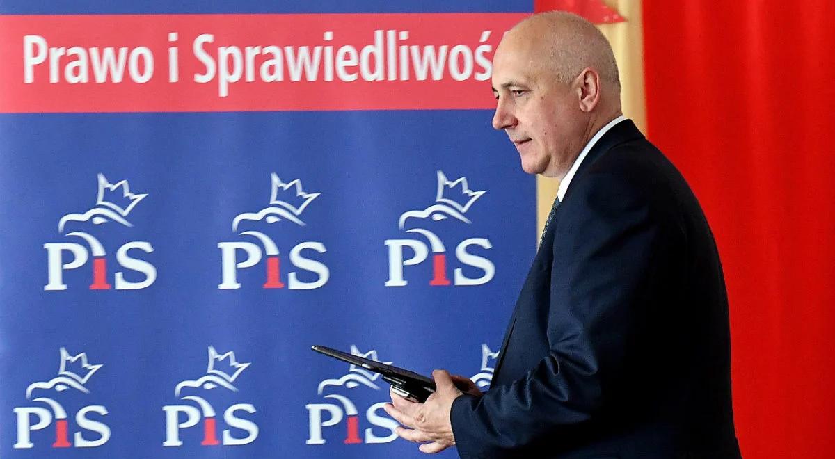 Szef MSWiA: Jarosław Kaczyński nie wybiera się na polityczną emeryturę