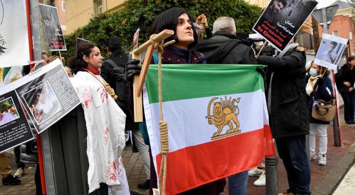 Iran: kolejne egzekucje uczestników antyrządowych demonstracji. Stracono dwóch młodych mężczyzn