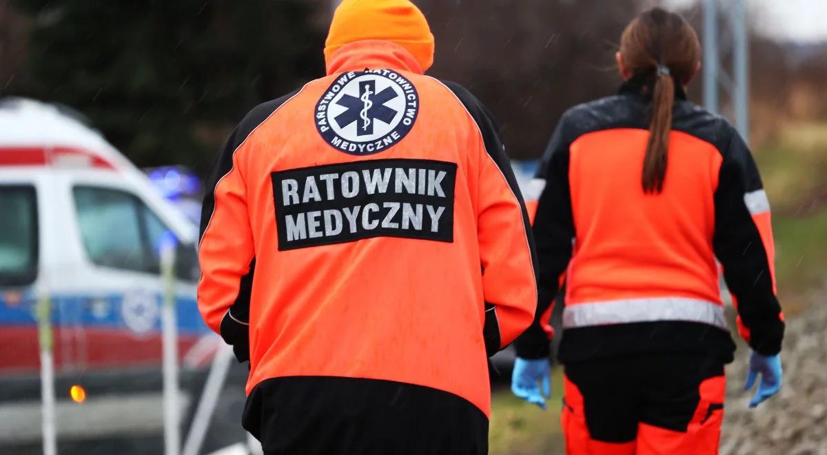 Bezpieczeństwo ratowników medycznych. Otrzymają specjalny sprzęt