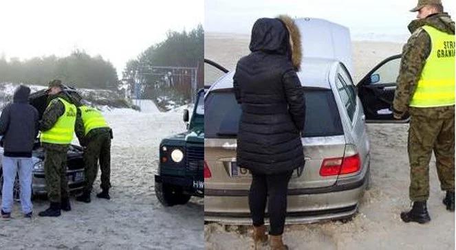 Łeba: wjechali BMW na plażę, zakopali się w piachu