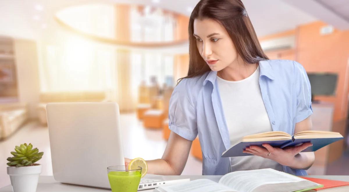Jaki procent uczniów i studentów jest aktywnych na rynku pracy? Znamy dane PIE