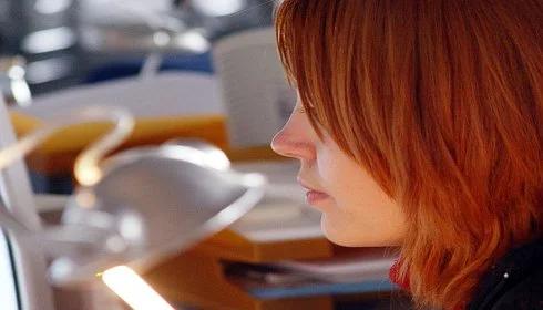 Młodzi Polacy niechętnie zakładają własne firmy. Większość liczy na etat