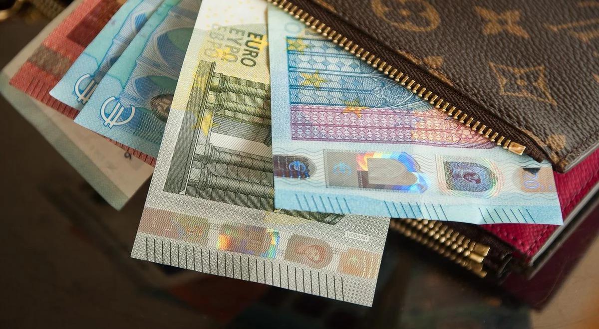 Godzinowe koszty pracy w Unii - ogromne różnice: od 4,9 euro w Bułgarii do 42,5 euro w Danii