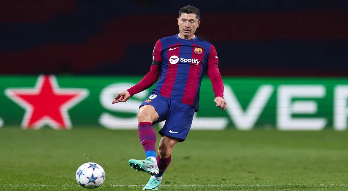 La Liga: "Robert Lewandowski izolowany w Barcelonie". Media analizują sytuację Polaka