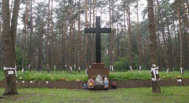 Polski cmentarz w Bykowni otworzą "we wrześniu"