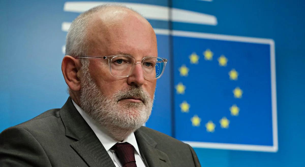 Timmermans nie zajmie się praworządnością? Powodem sprzeciw Grupy Wyszehradzkiej