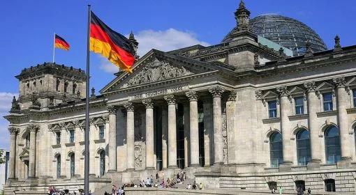Reichstag zagrożony? Kopuła zamknięta
