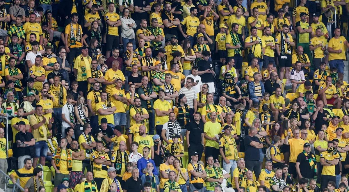 Gaz na trybunach w meczu GKS Katowice - Raków. Klub zabrał głos