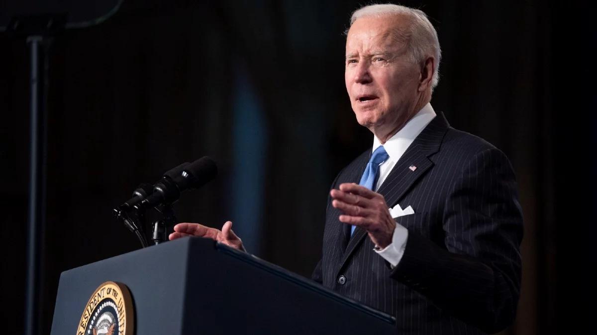 "Na Ukrainie dochodzi do wielkich zbrodni". Biden chce ukarania sprawców