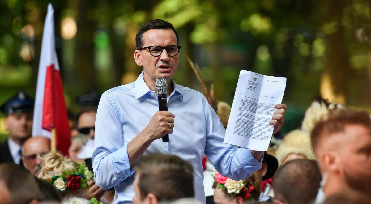 "To judasz, bajerant, kłamca i kłótnik". Premier Morawiecki o Tusku