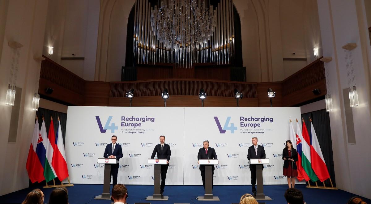 "Bruksela prowadzi błędną politykę". Premier Węgier na szczycie V4 o kryzysie na granicy UE