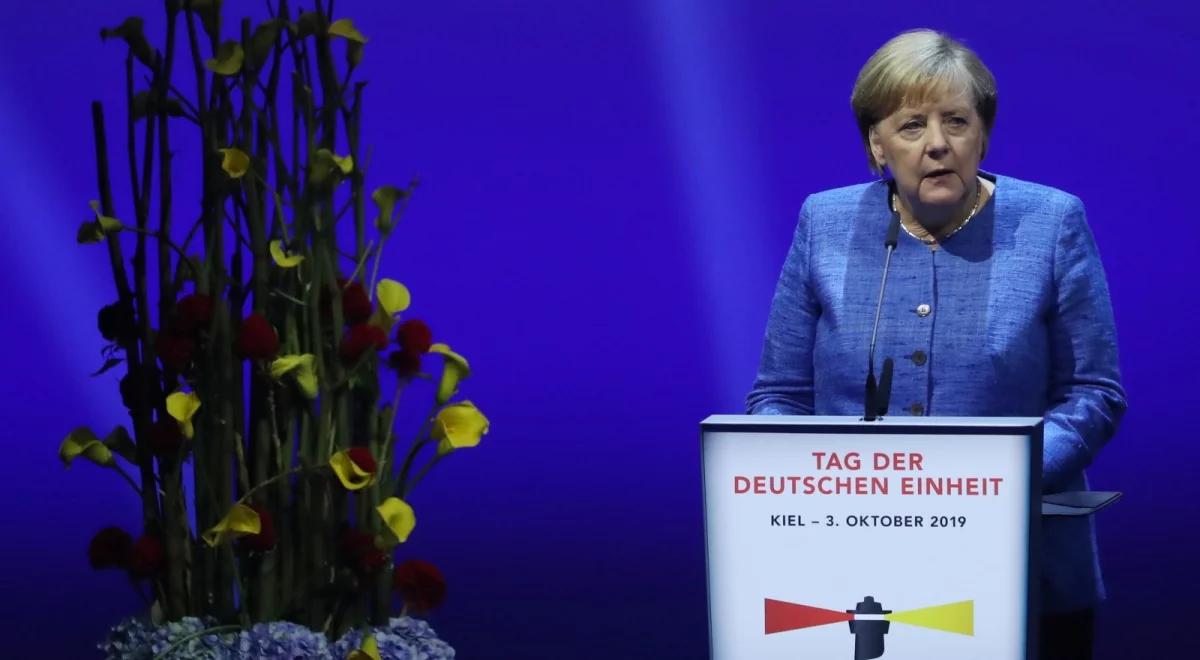 Angela Merkel: ciężar podziału został zastąpiony przez brzemię zjednoczenia