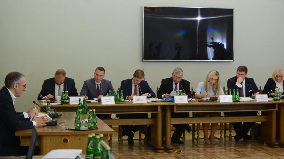 Afera Amber Gold. "To oczywiste, że upadki dużych firm są monitorowane przez służby"