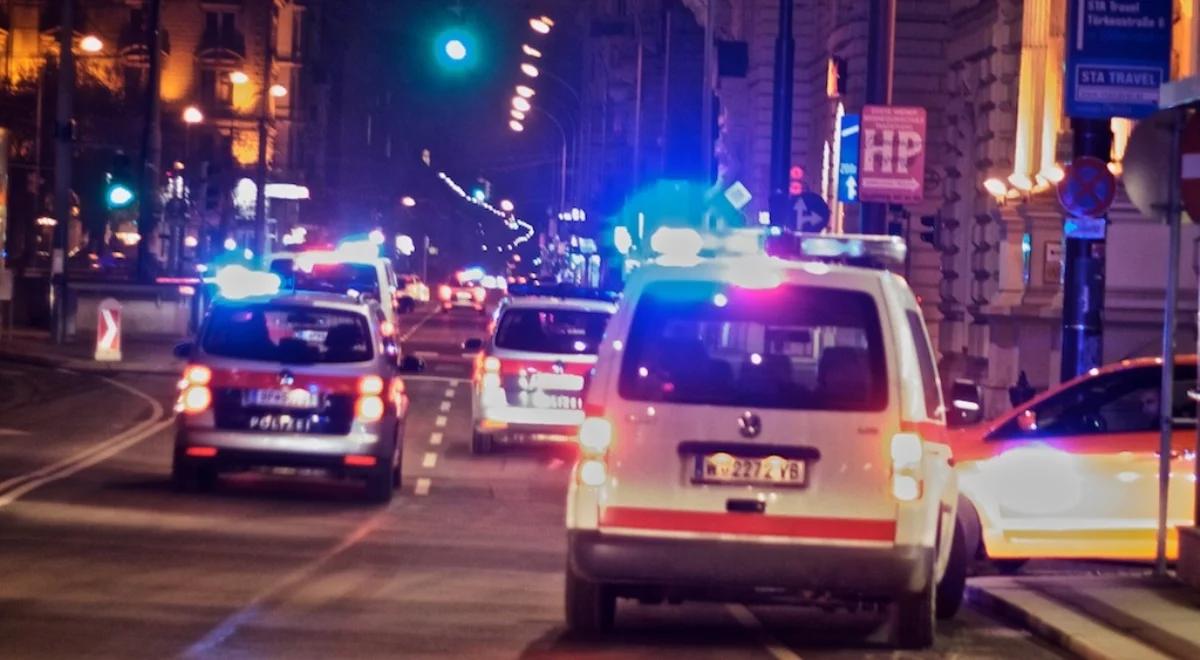 Dwa miasta, 800 policjantów w akcji. Operacje antyterrorystyczne w Austrii